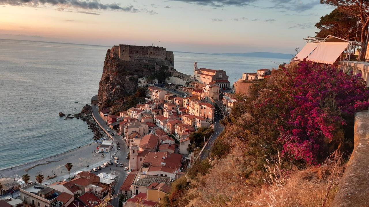 Willa Casa "Paolo E Francesca" Monolocali Scilla Zewnętrze zdjęcie