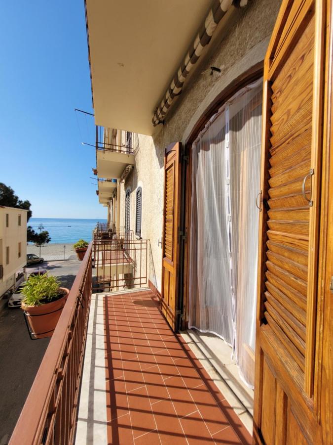 Willa Casa "Paolo E Francesca" Monolocali Scilla Zewnętrze zdjęcie